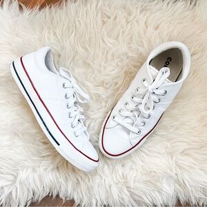 Converse Chuck Taylor All Star Sneaker in White || Women’s 8 || Like New